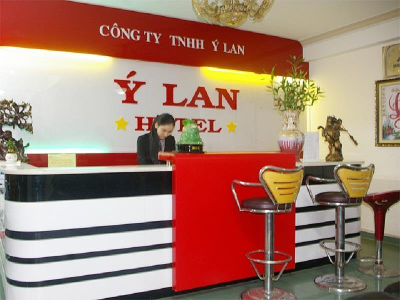 Y Lan Hotell Dalat Exteriör bild